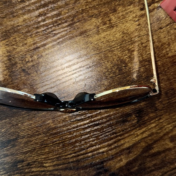 Gucci Shaded Pilot Unisex Sunglasses GG0477S0259 - Picture 8 of 9